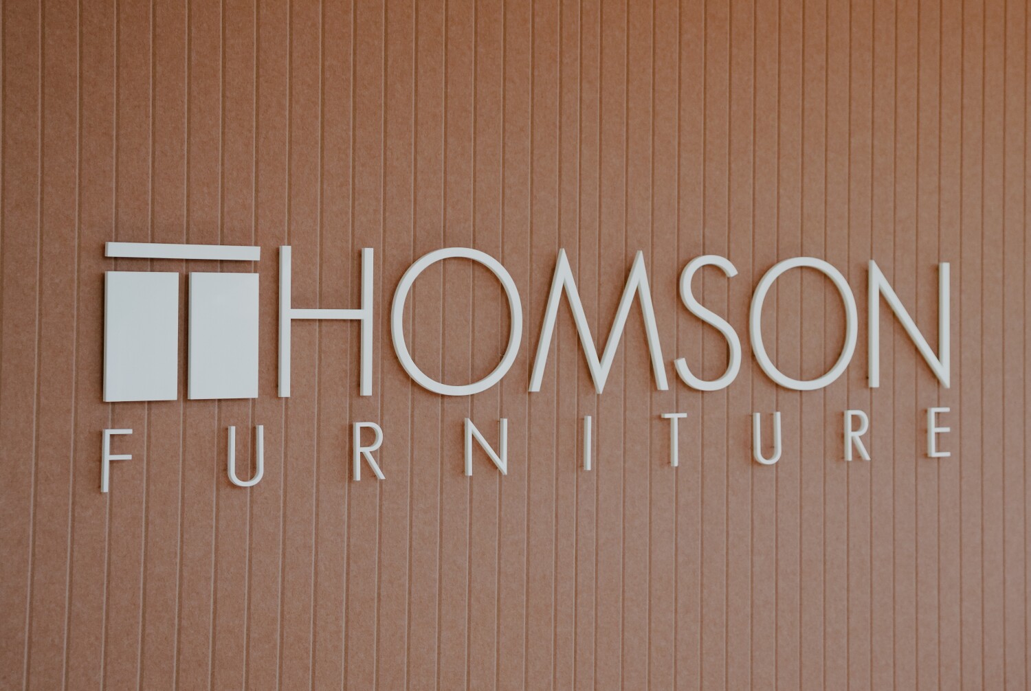 THOMSON Furniture 1